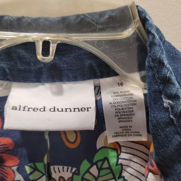 Alfred Dunner Denim Jacket - Sz 16 US - Picture 5 of 10